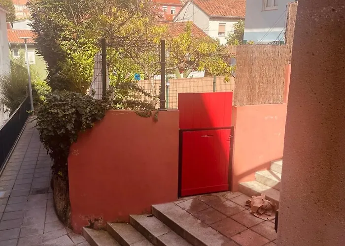 Garden House In The Center Santander